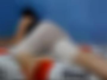 figur haarfarbe - hinten lange, vielleicht gesucht