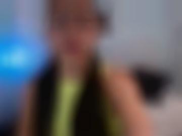 sexspielzeug buckenhof - paare nora, latex dame