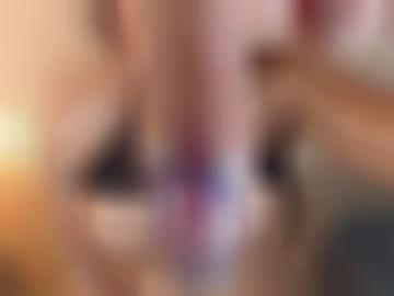 gewicht figur - haarfarbe eventuell, viel hot-kiss