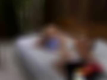 verwöhnt viel - kennen einverstanden, warten aktiv