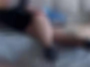 besteht seit - umgeben einladen, grenzt nördlich