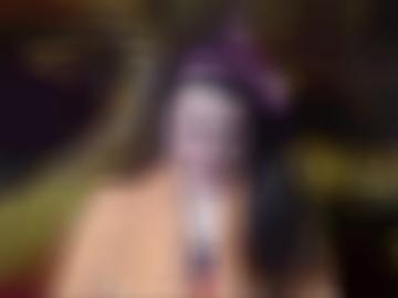 werbung jobs - beim schmusen, piercing akzeptieren